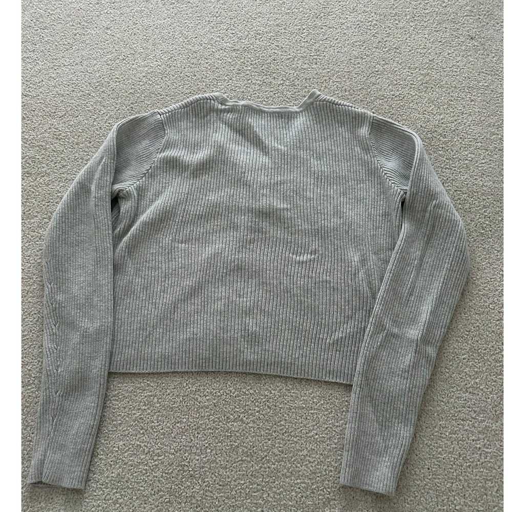 Brandy Melville Grey Ribbed Cropped Cardigan Size Small - Picture 7 of 8